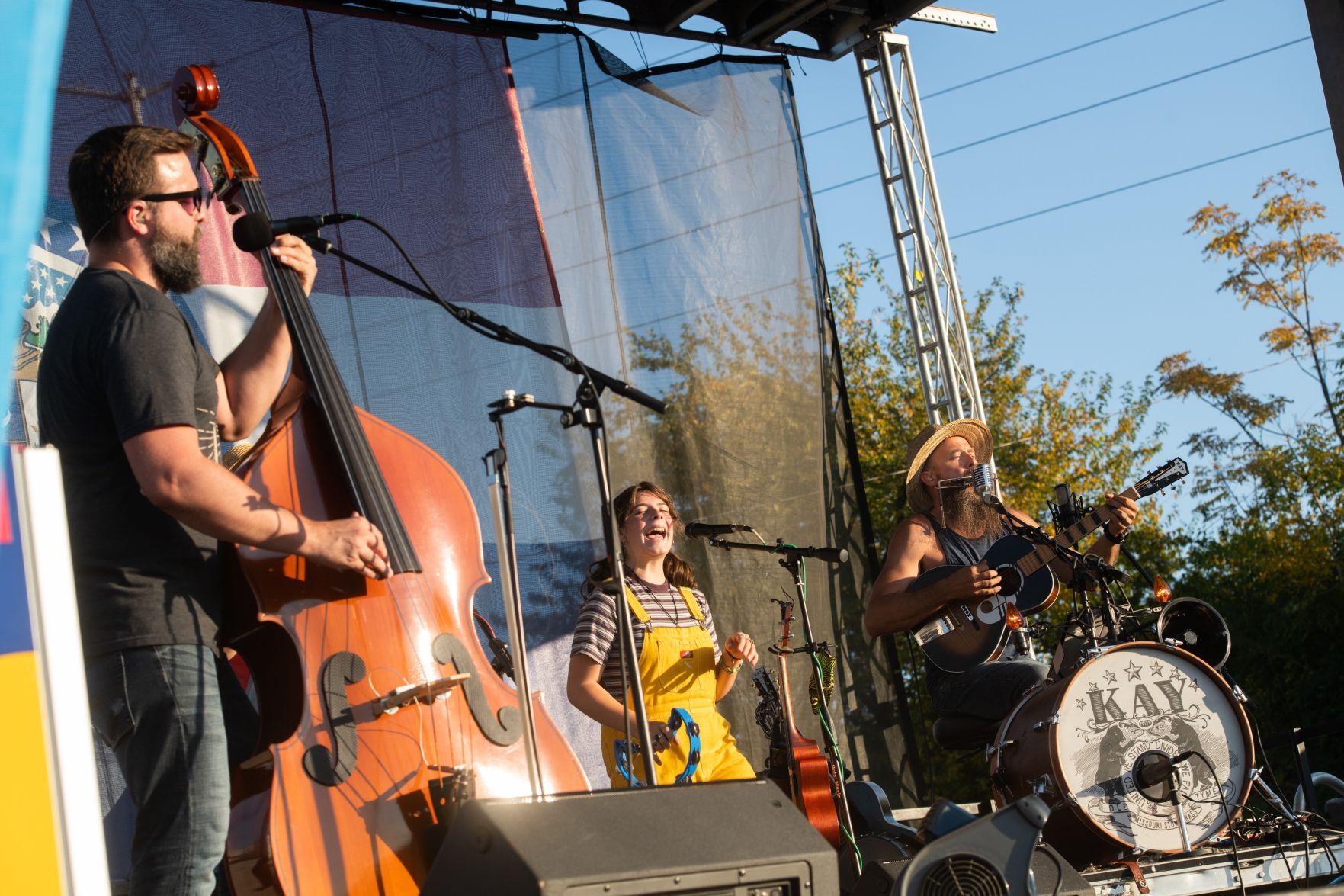 The Kay Brothers, the Burney Sisters at the Lot